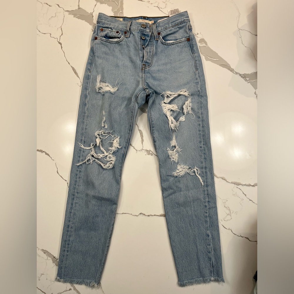 Levi's Premium Wedgie Straight Blue Denim Jeans Size 24 Distressed